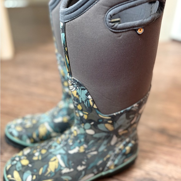 Bogs Shoes - Bogs Women's Teal Floral Winter Rain Boots